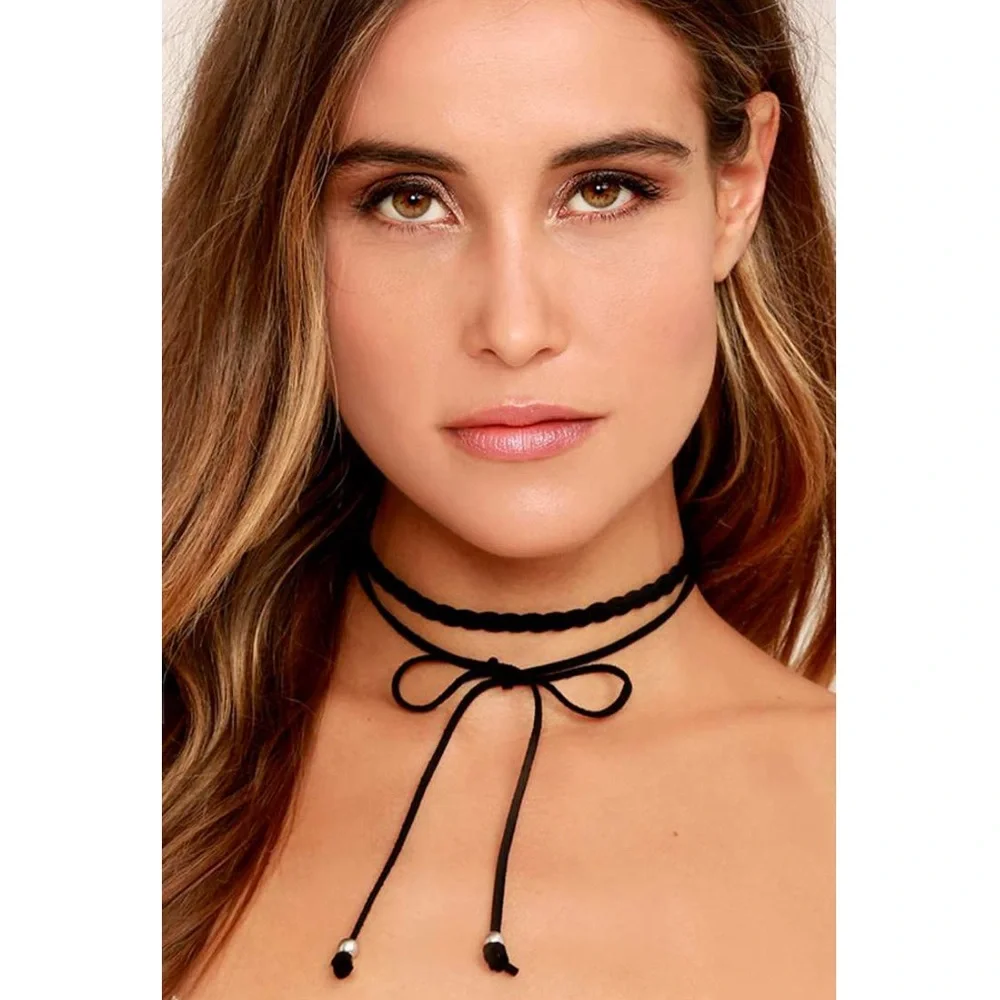 5/$15 🩷 MUST BUNDLE Lulus Everyday is a Winding Road Suede Layered Choker